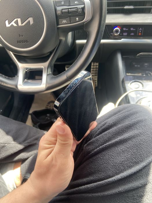 Продам 14 pro 256gb