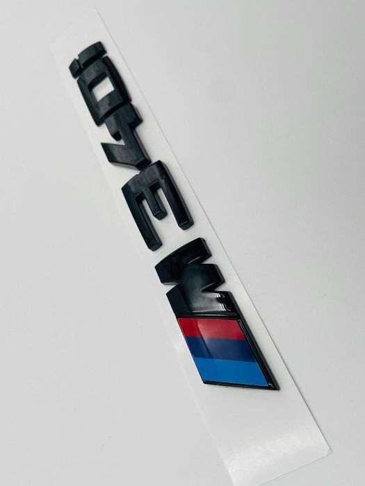 Emblema compatibila BMW 340i negru