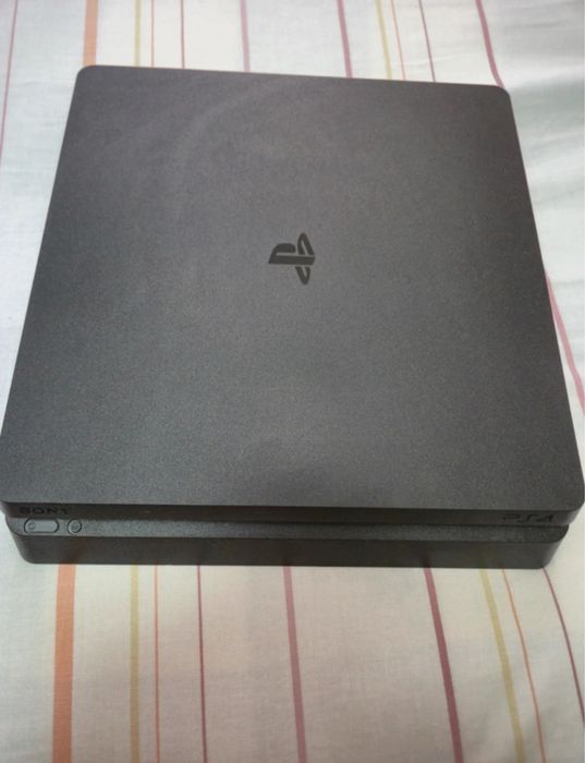 Playstation 4 Slim 500 GB