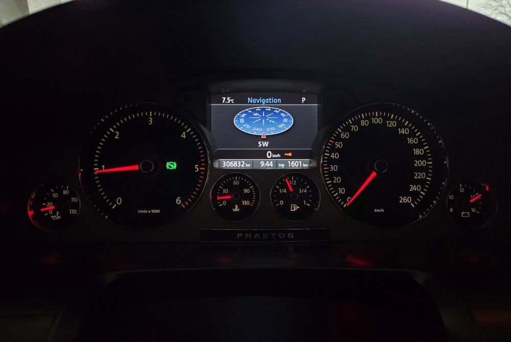 Volkswagen Phaeton 3.0tdi E5 / 2009 / Variante Cap tractor