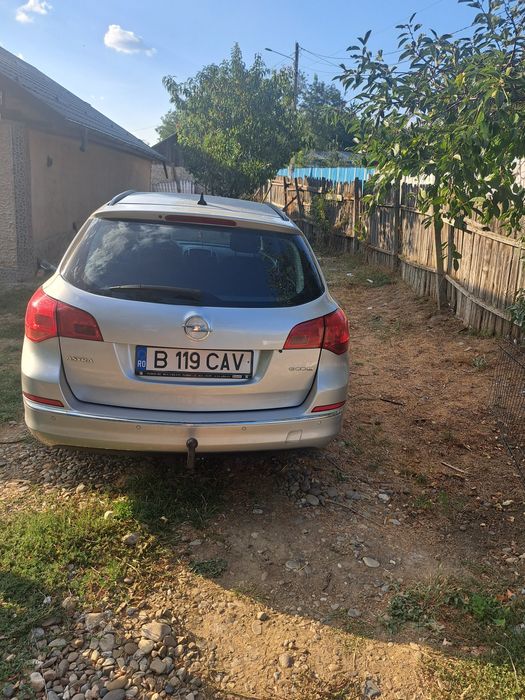 Opel astra j 2013