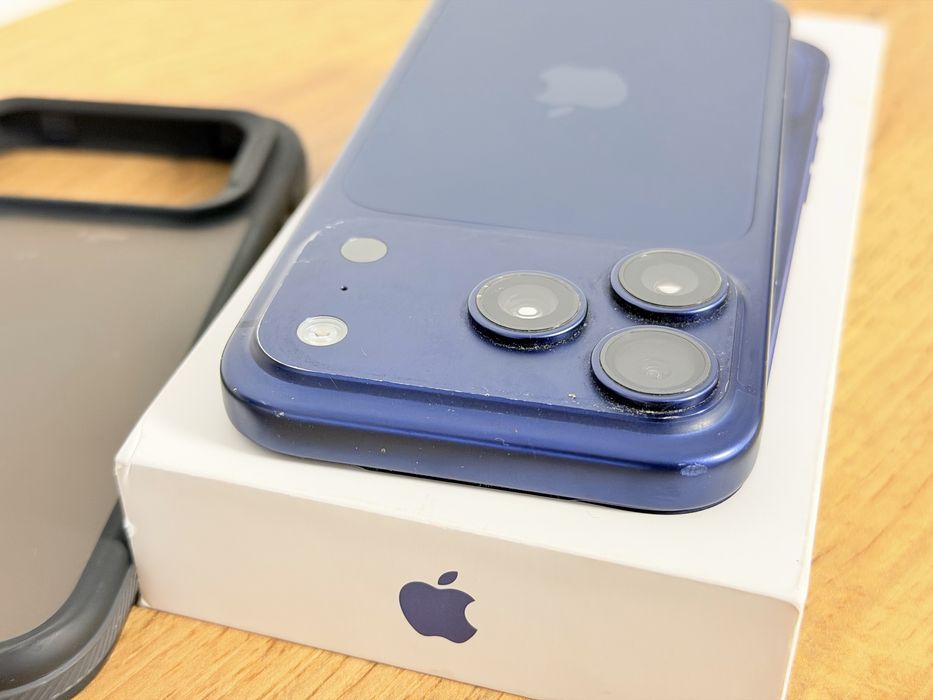 iPhone 17 Pro 90%