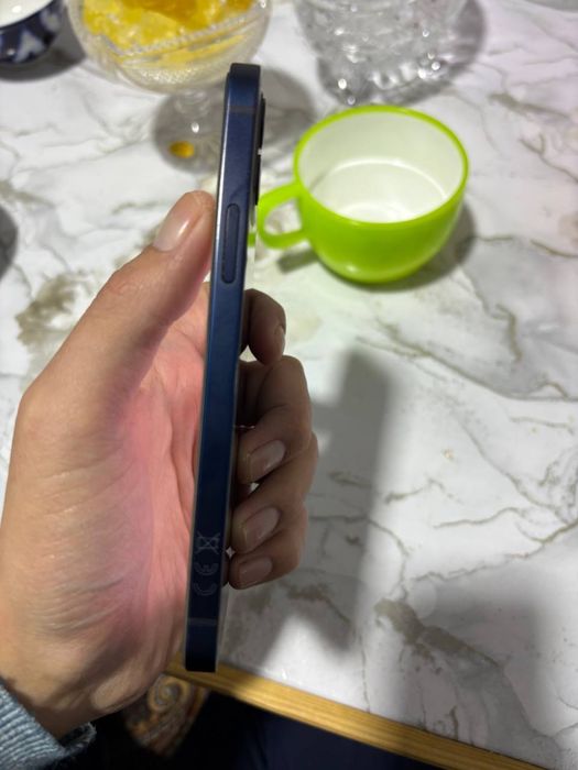 iPhone 12 holati yaxshi 128