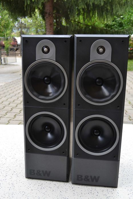 Boxe B&W model DM 620