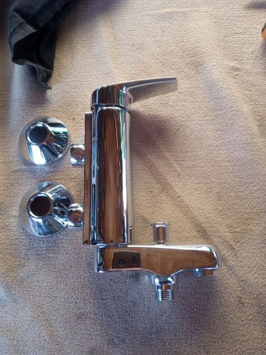 vând baterie duș, chiuveta , Grohe