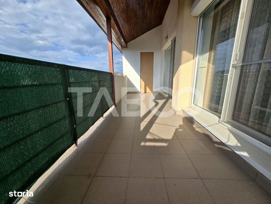 Apartament decomandat 3 camere etaj 2 terasa parcare Selimbar Sibiu