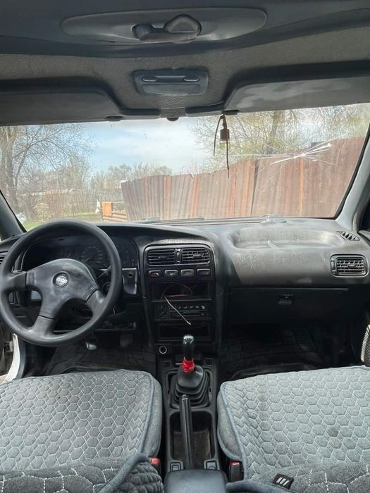 Ниссан примера ф10