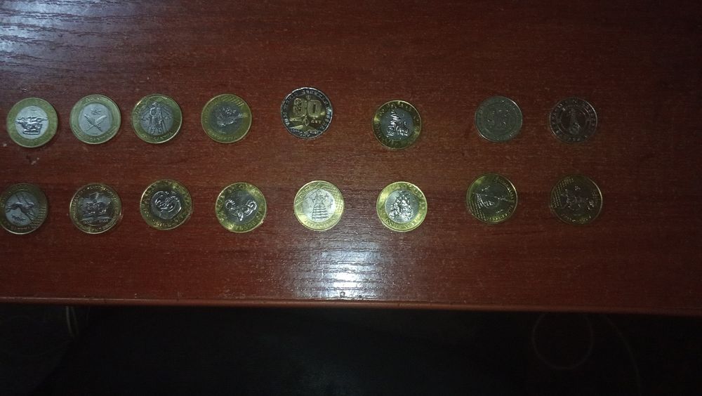 Продам коллекционные монеты