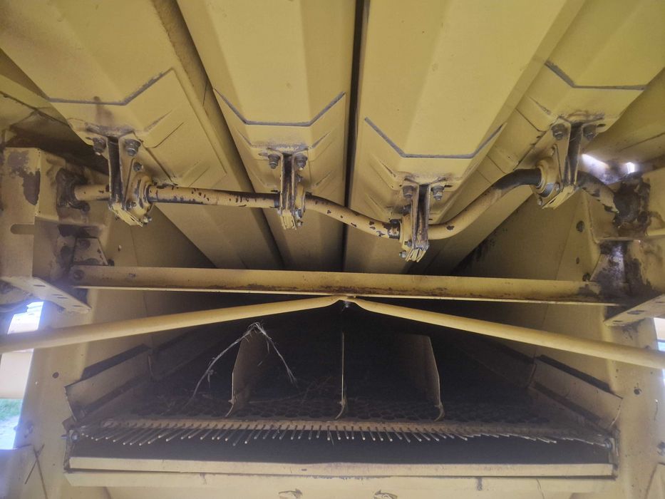 Combina New Holland 8040 import Austria