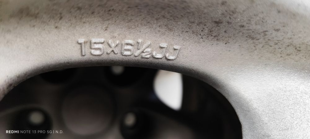 Джанти с гуми за Мазда