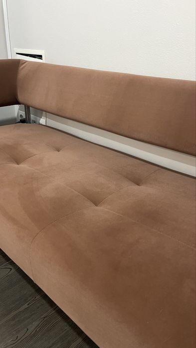 Продам диван в отличном состоянии