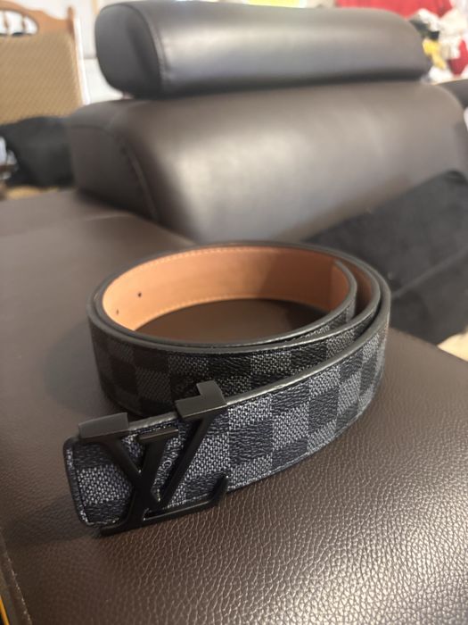 Curea tip Louis Vuitton Damier – neagră, cataramă neagră