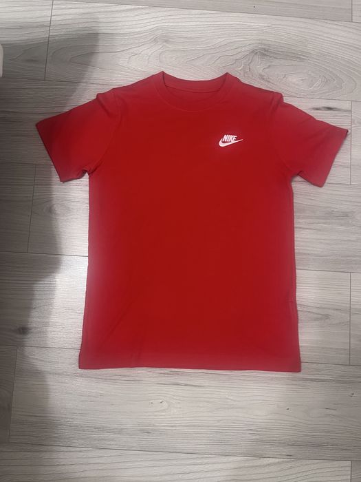 Tricou nike.