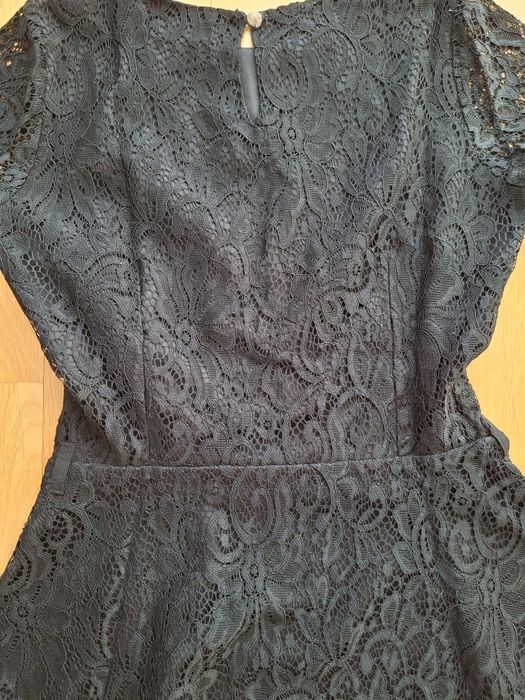 Bluza din dantelă neagră