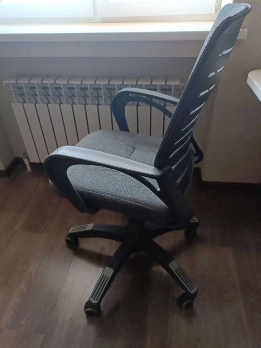 Кресло офисное новое