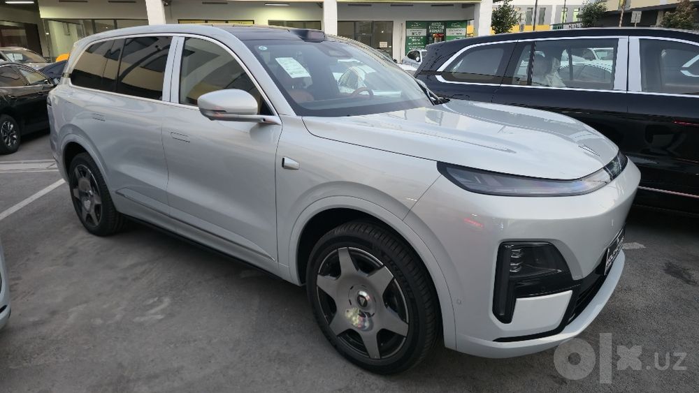 Deepal S09 Ultra AWD ULTRA 210км