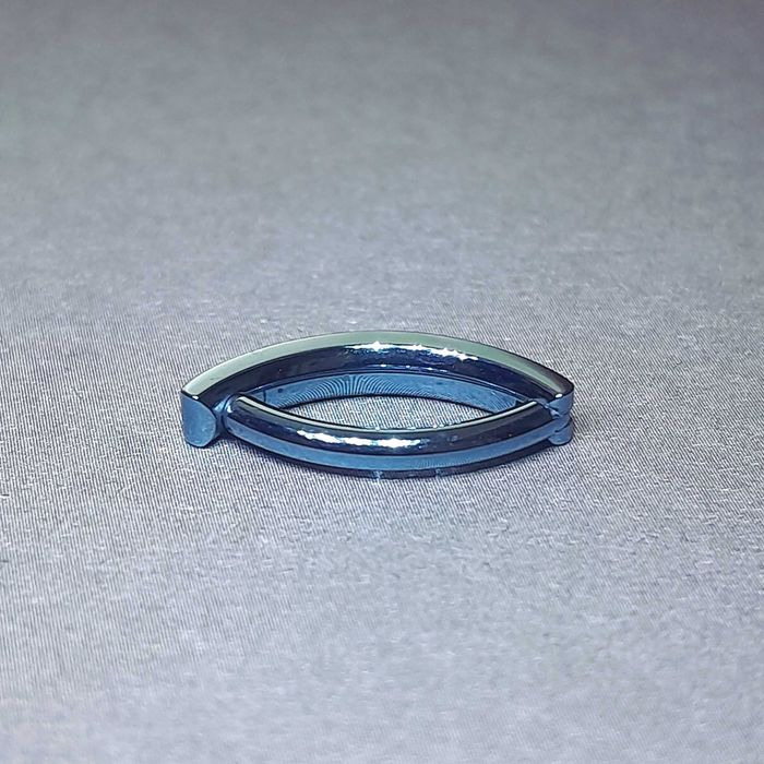 PIERCING CLICKER de titan bleu
