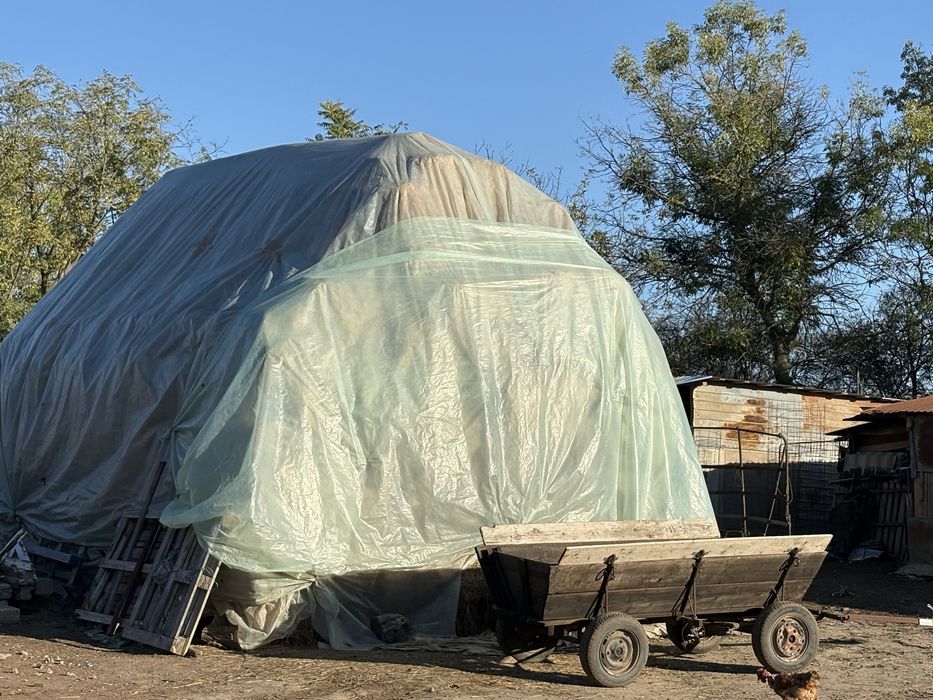 Vând baloți de vân