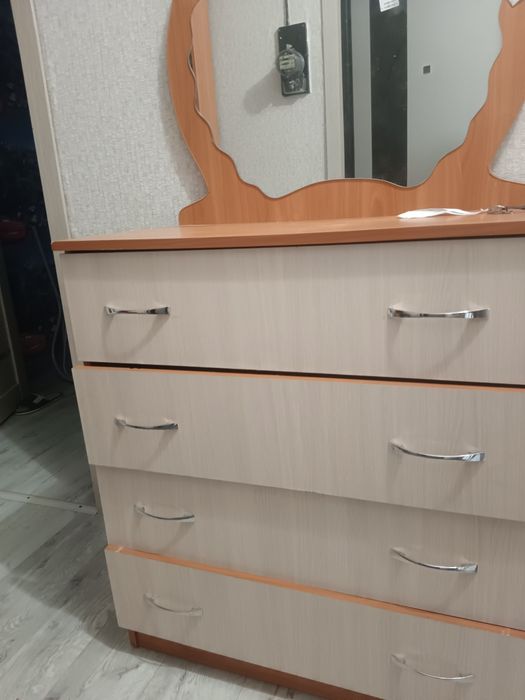 Продам комод за 10 тт