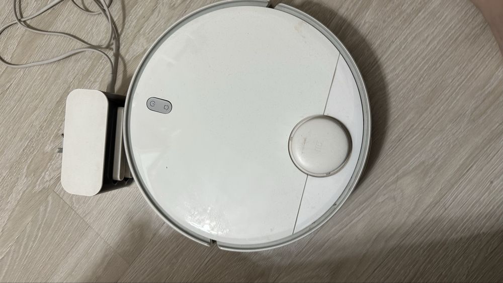 Продается Робот пылесос Mi robot Vacuum - Mop 2 Pro