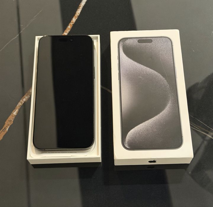 iPhone 15 Pro Max 1TB – Black Titanium – baterie 85% – cutie