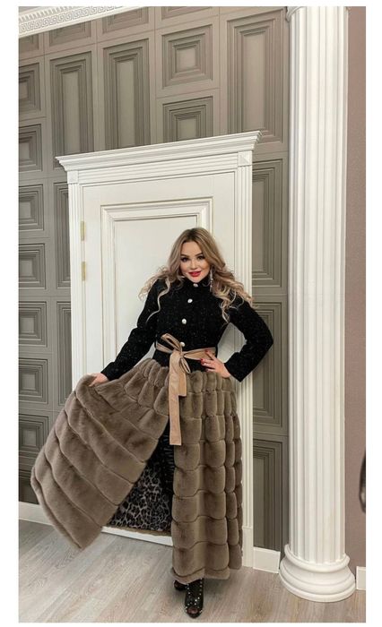 Женские пальто S