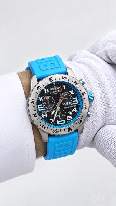 Breitling Endurance Pro — Sportiv Premium Dizayn