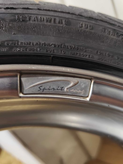 Продавам магнезиеви джанти 18/7.5j ет40 5х100