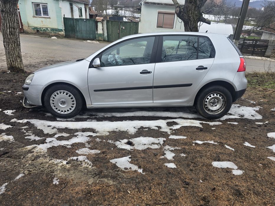 Golf 5 1.6 fsi  BAG avariat fara acte