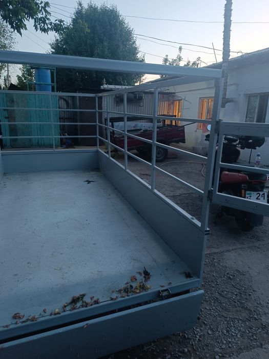 Прицеп для легкового автомобиля