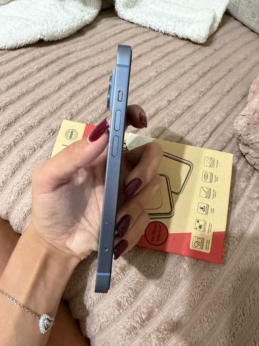 Iphone 14 100% baterie