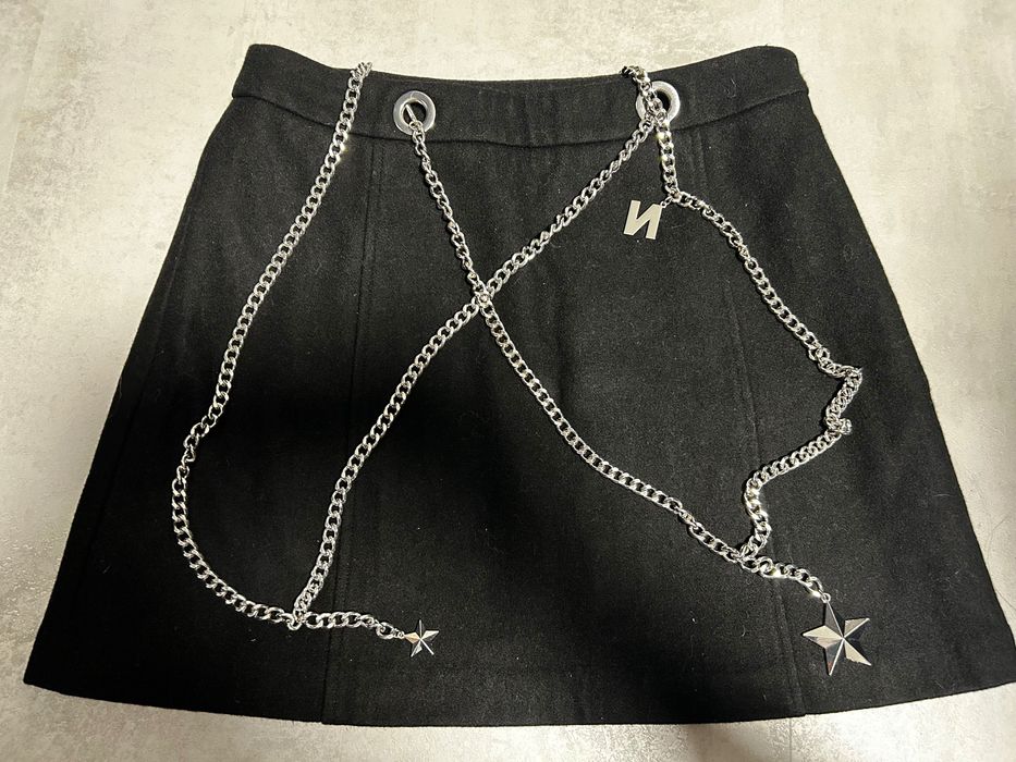 Пола с вълна Nikkie