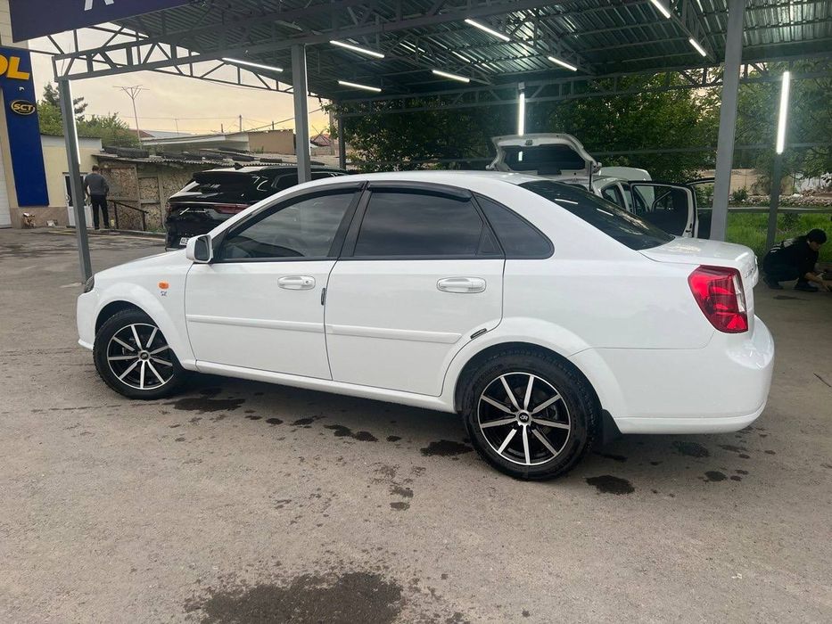 Saka diska R16 ideal balonlari bilan