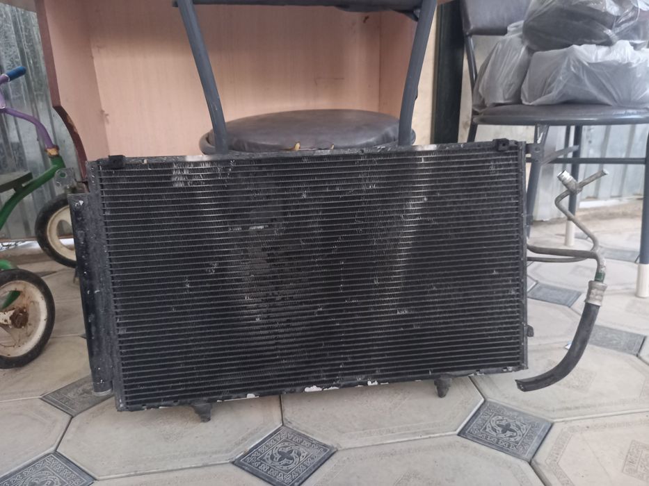 Радиатор тайота .