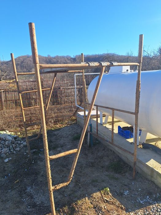 Vând chelă metalică