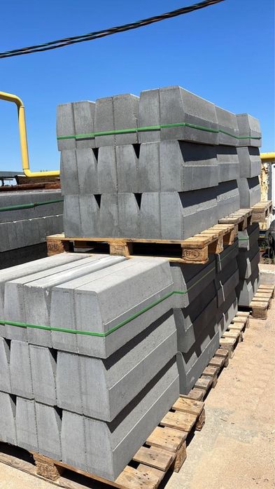 Поребрики бордюры