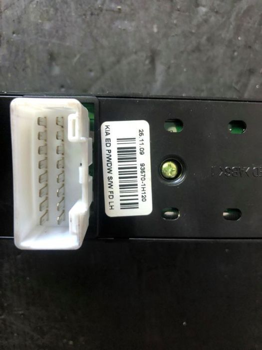 butoane geamuri electrice  stanga fata  kia ceed