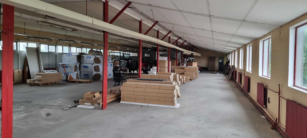 Продава се Промишлена сграда в с. Равно, Област Разград - 1640 кв.м за 183 €/кв.м - Снимка #2