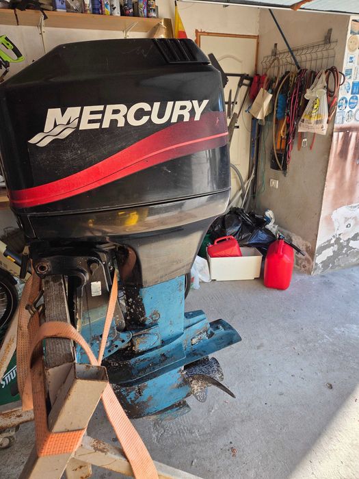 Ambarcatiuni motoare