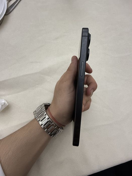 Iphone 15 pro max 256 ideal