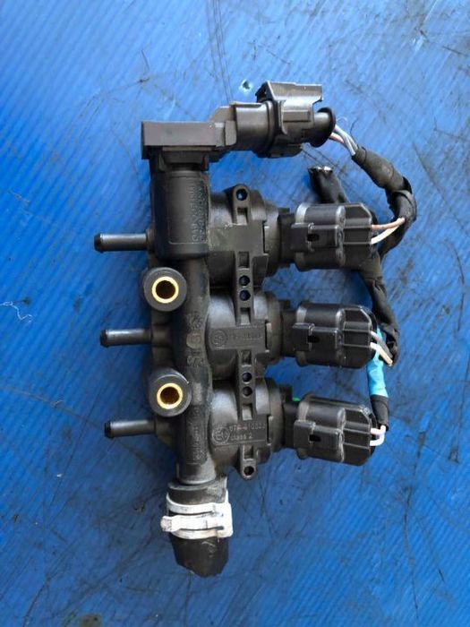 rampa injectoare  0,9 b renault clio 4 h4b 2012-2019