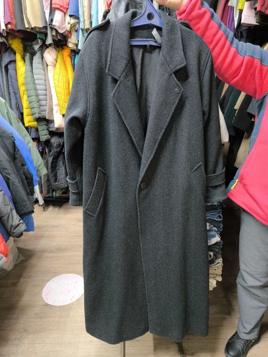 Пальто в хорошем состояние Б/У