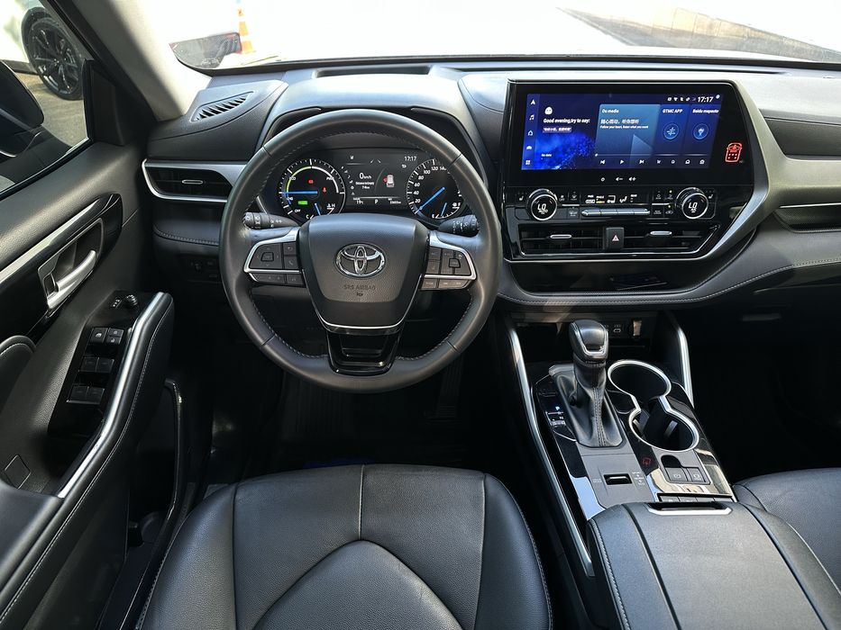 Toyota highlander 2023 hybrid