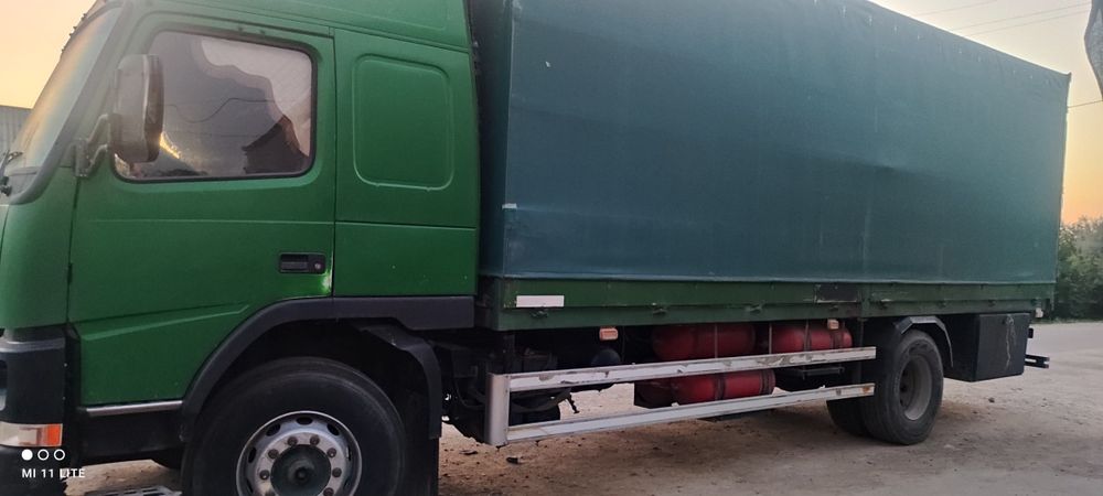 VOLVO FM7 sotiladi 2002yil weichai mator