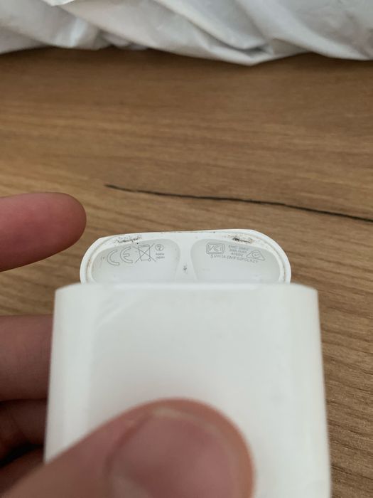 Кейс от оригинал айрподс 2