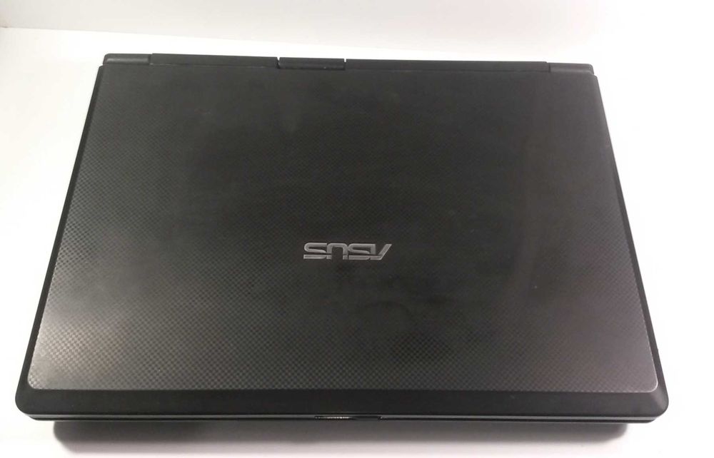 Лаптоп ASUS X58L за части или ремонт (цена за целия лаптоп)