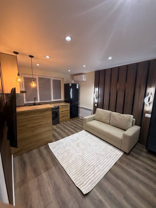 Продается 2/2/4 Гостиница Россия, ул. Ш. Руставели