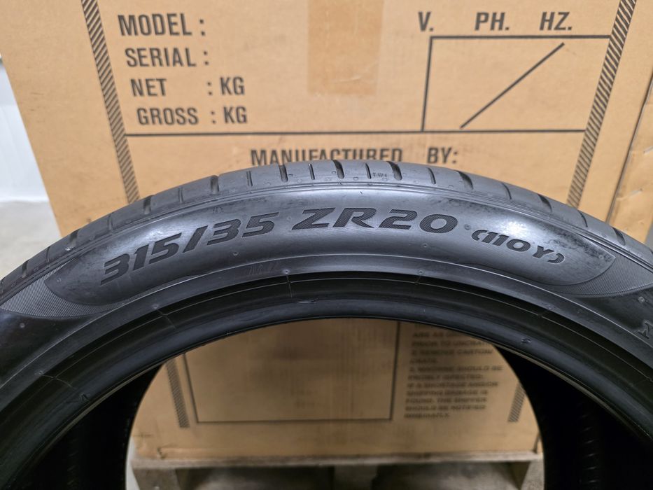 275/40/20 & 315/35/20 4бр.PIRELLI P ZERO PZ4 XL-Неразличими от НОВИ