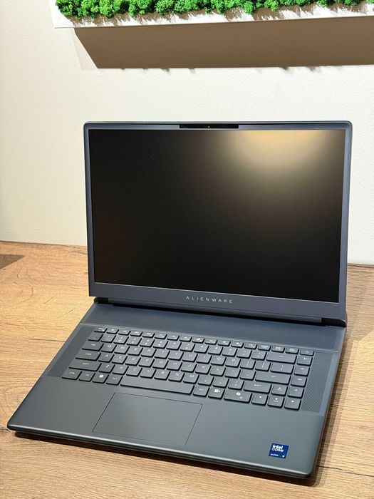 Laptop Gaming Dell Alienware 16 Area-51 QHD+ 240Hz Ultra 9 275HX 32GB Ram NVIDIA RTX 5070 1TB SSD Firma Garantie Factura MEGA-DEAL Alien-Store!