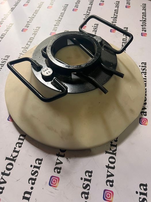 Подпятник ( полиамид)